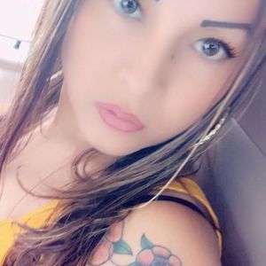 Meet your Posher, Alma